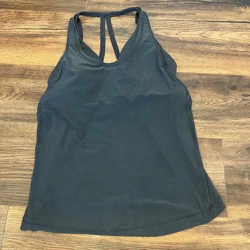 Lululemon Grey Workout Tank with Builtin Bra